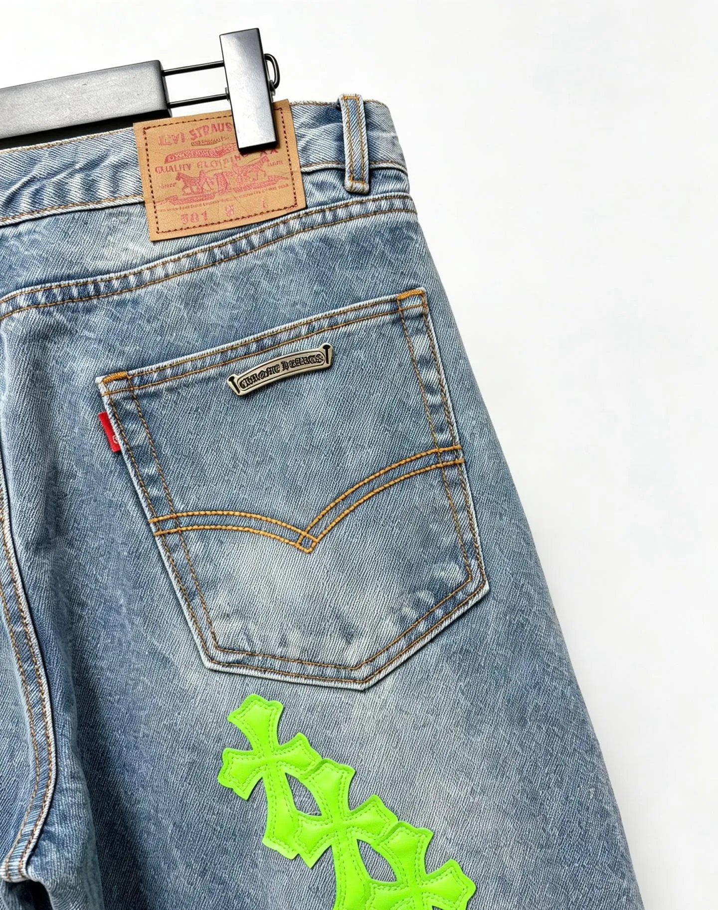 Chrome Hearts ， Light Blue ， ， ， ， ， ， Retro 。 Green ， ； ， ， ， ， 。 ， 。 Retro ， Classic ； ； Levi’s Classic V ， ， ， ， 。 ×Levis ， Genuine Leather ， 。 Retro ， 。 ， ， 。